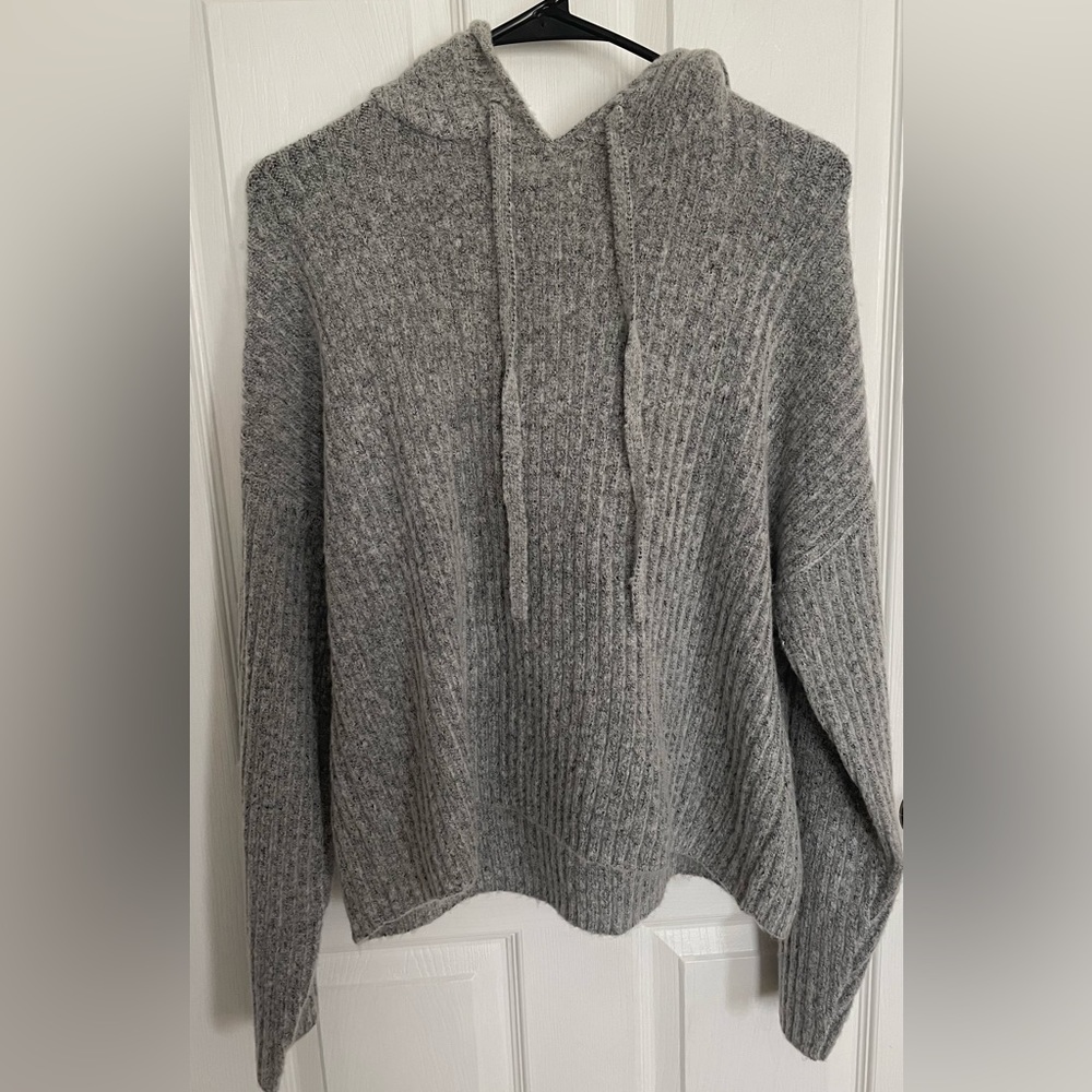 Almost famous size large grey white lined hooded sweater